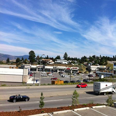 Days Inn By Wyndham Kamloops Bc Buitenkant foto