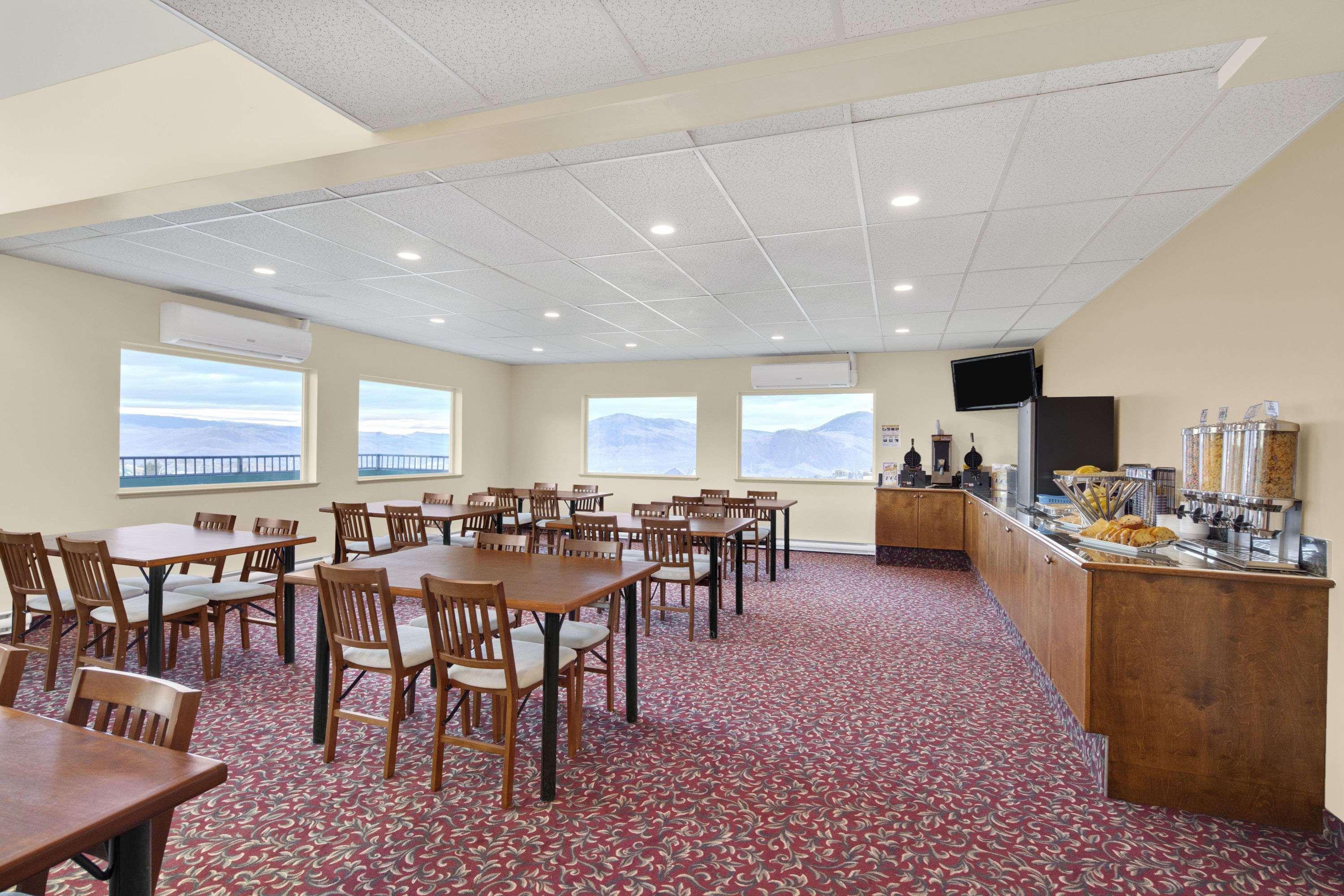 Days Inn By Wyndham Kamloops Bc Buitenkant foto