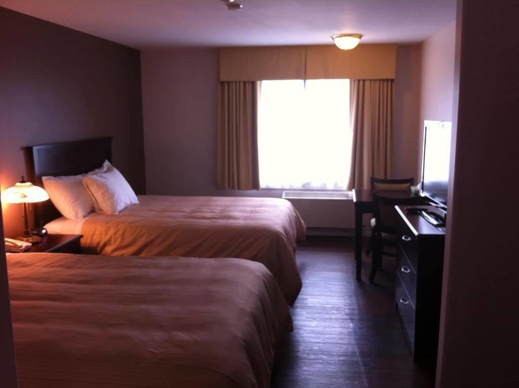 Days Inn By Wyndham Kamloops Bc Buitenkant foto