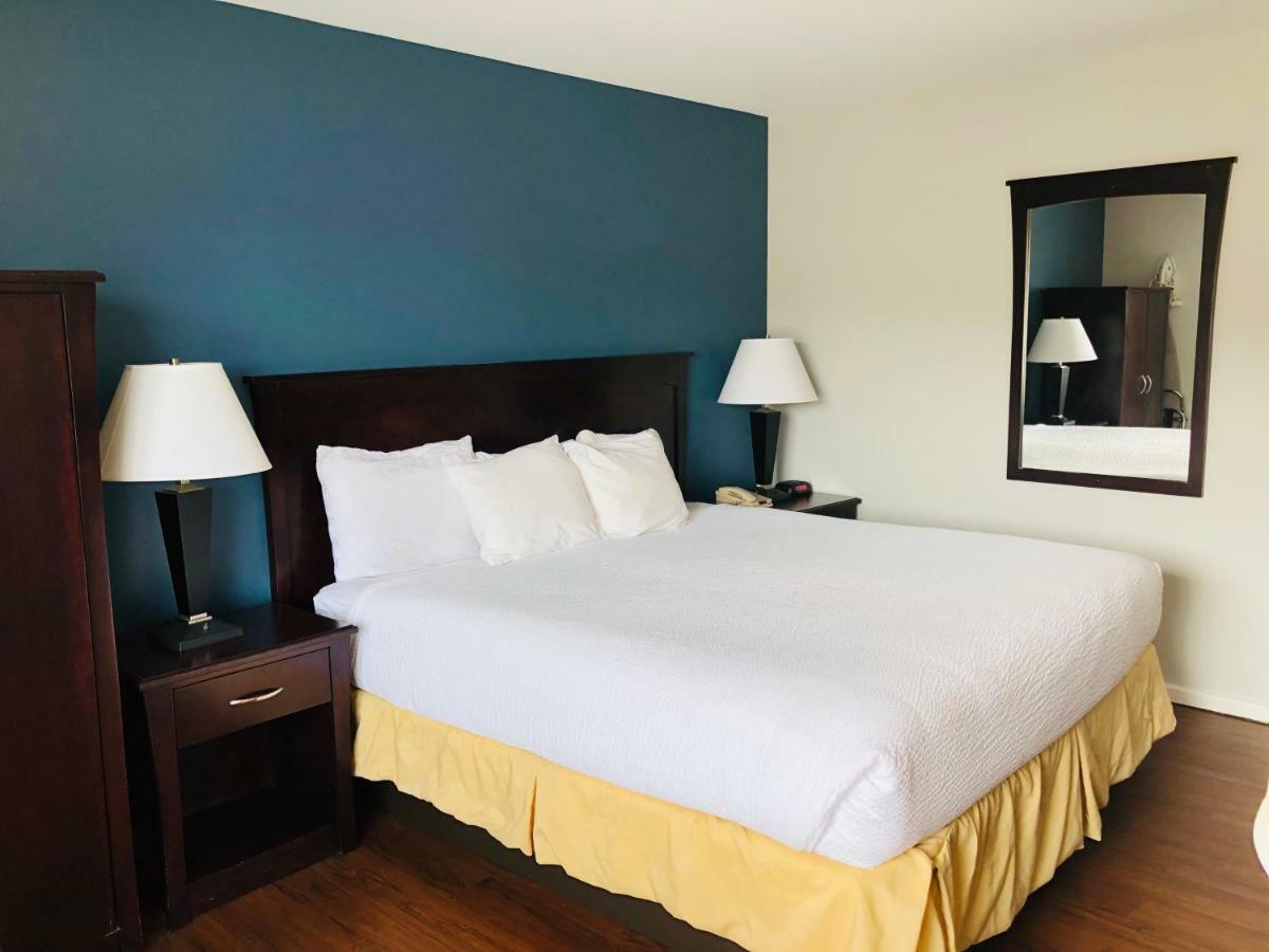 Days Inn By Wyndham Kamloops Bc Buitenkant foto